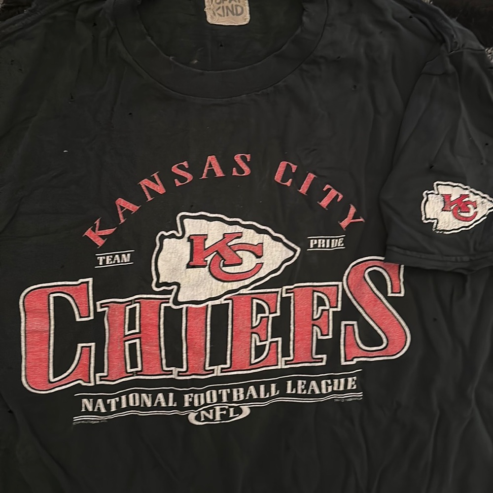 Kansas City chiefs vintage distressed “furst of a kind” shirt large cute LF shop